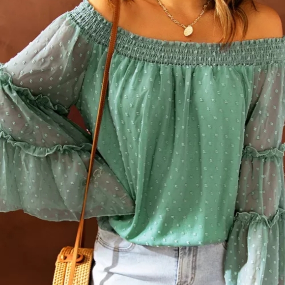 None Tops - ♥️New boutique Swiss dot off shoulder top